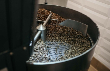 Why Do Coffee Beans Crack During Roasting? First Crack & Second Crack